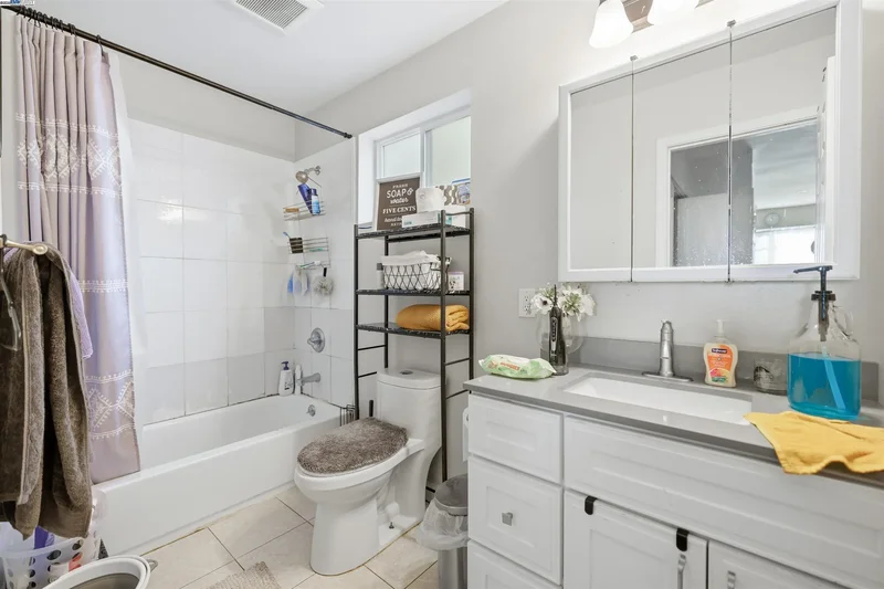 1040 Delacy, Martinez, California, United States. - Photo 49