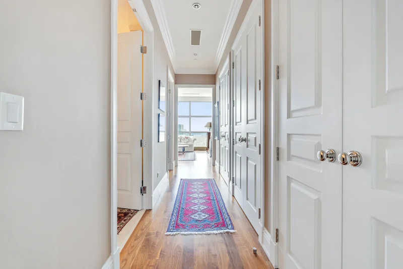 183 Wellington St W  4301, Toronto, ON M5V 0A1, Toronto, Ontario, Canada. - Photo 15