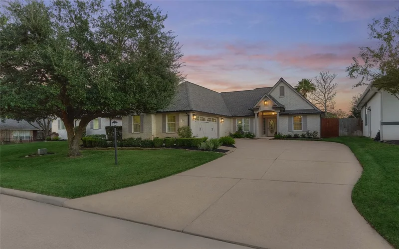 98 Monterrey Road W, Montgomery, TX 77356, Montgomery, Texas, United States. - Photo 4
