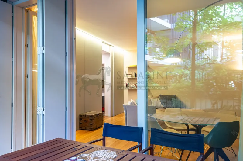 TWO-ROOM APARTMENT WITH TERRACE