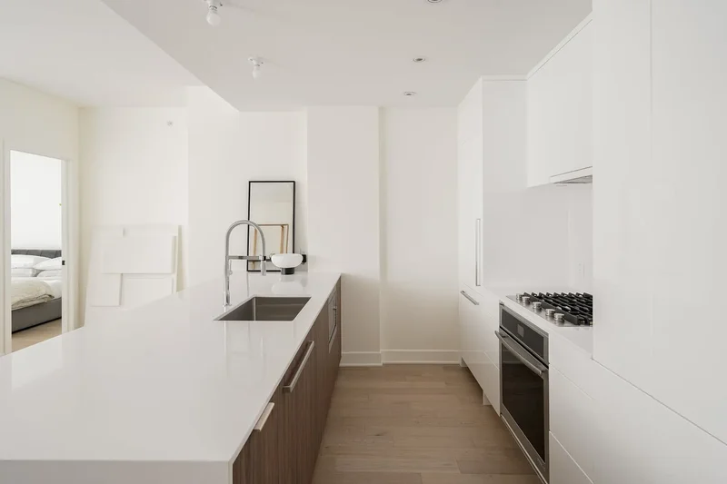 1010 Rue de la Commune E., Apt. 506, Montreal, QC H2L0H8, Montreal, Quebec, Canada. - Photo 9