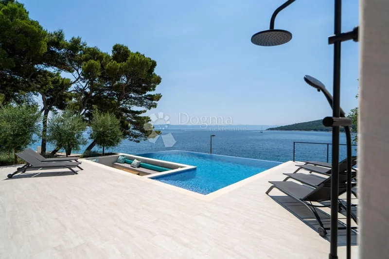 Sumartin, Split-Dalmatia County, Croatia. - Photo 11