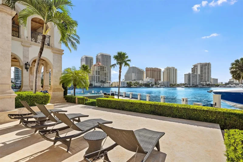 2716 Aqua Vista Blvd, Fort Lauderdale, Florida, United States. - Photo 61