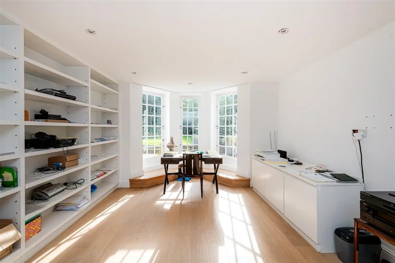 Hampstead – NW3, London, England, United Kingdom. - Photo 8