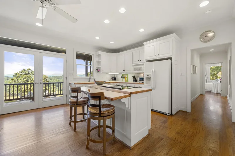 2653 Ben T Huiet Highway, Clarkesville, GA 30523, Sautee Nacoochee, Georgia, United States. - Photo 16