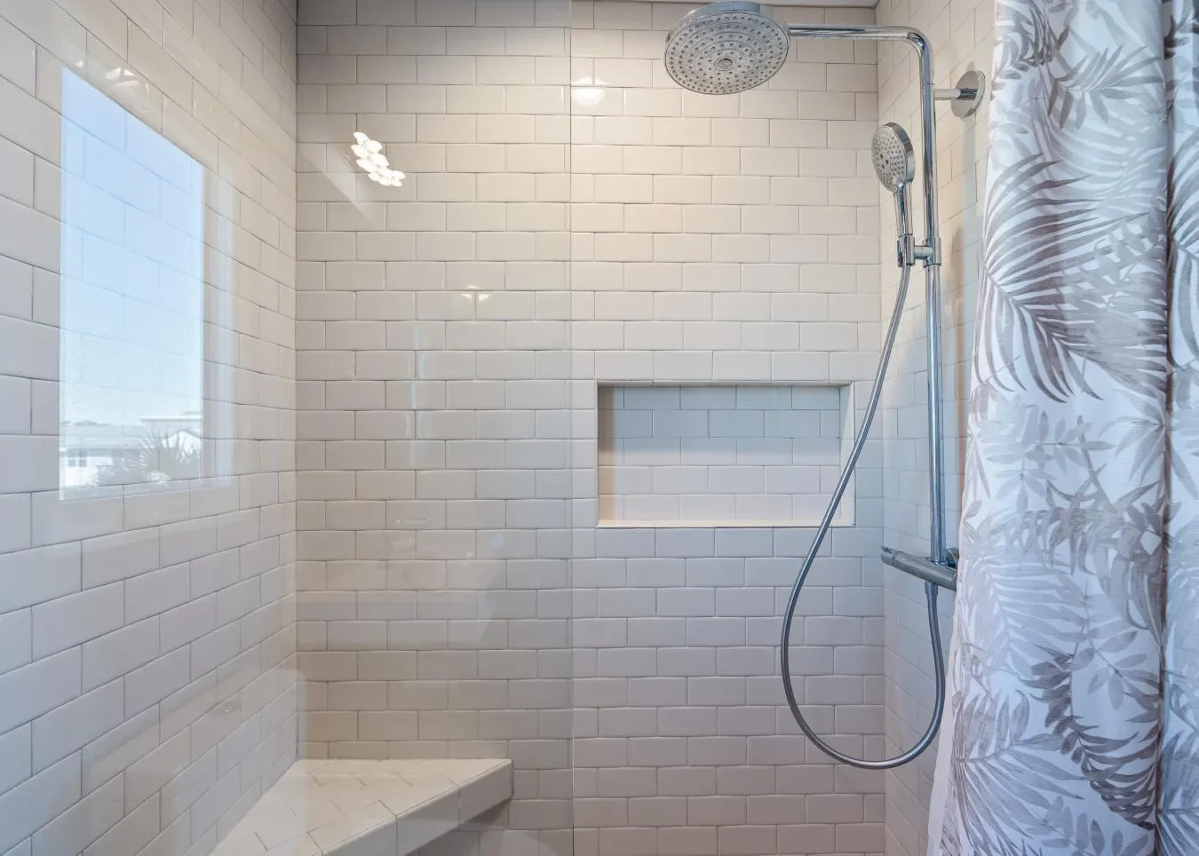 901 E Beach Drive, Oak Island, North Carolina, United States. - Photo 8