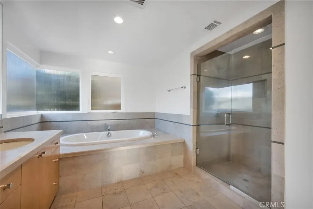 514 Ardmore, Hermosa Beach, California, United States. - Photo 19