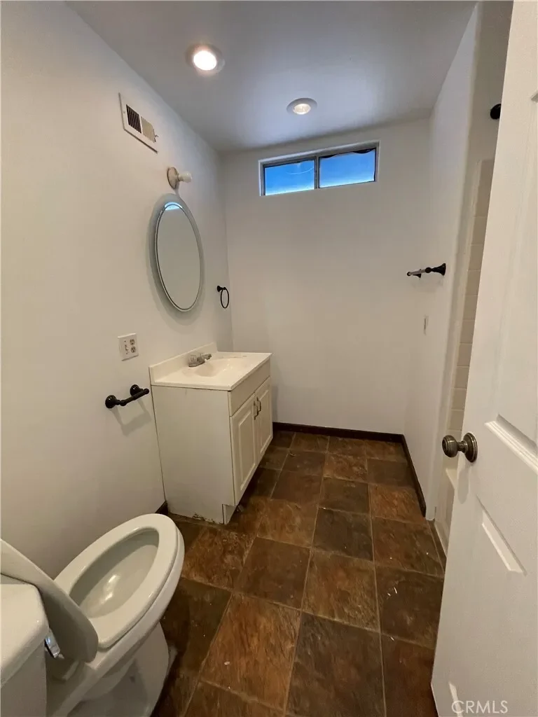 650 E J Street, Ontario, CA 91764, Ontario, California, United States. - Photo 5