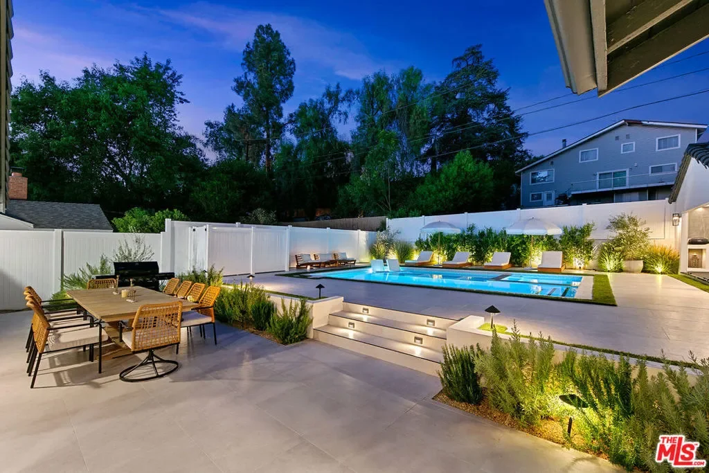 22269 Avenue San Luis, Los Angeles, California, United States. - Photo 28