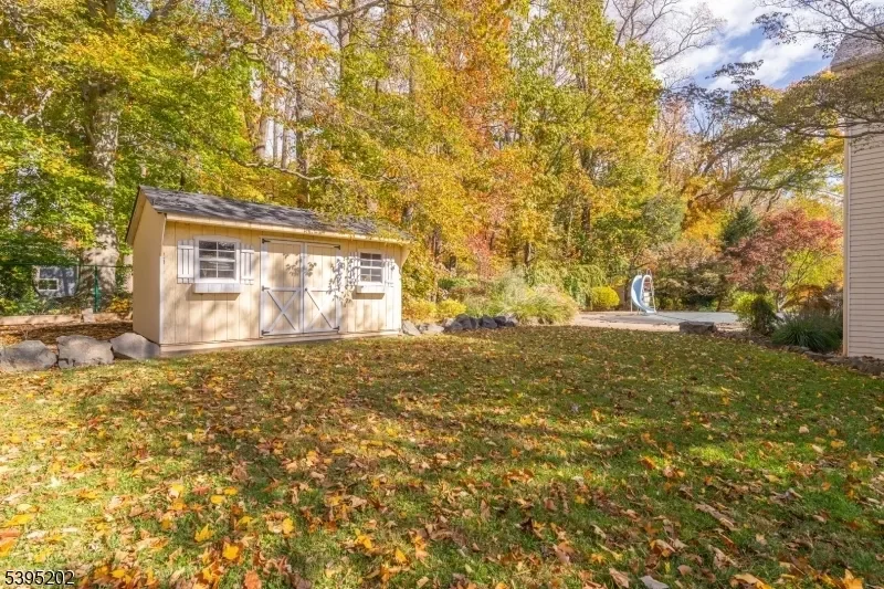 2 Unami Ln, Scotch Plains Twp., NJ 07076, Scotch Plains, New Jersey, United States. - Photo 38