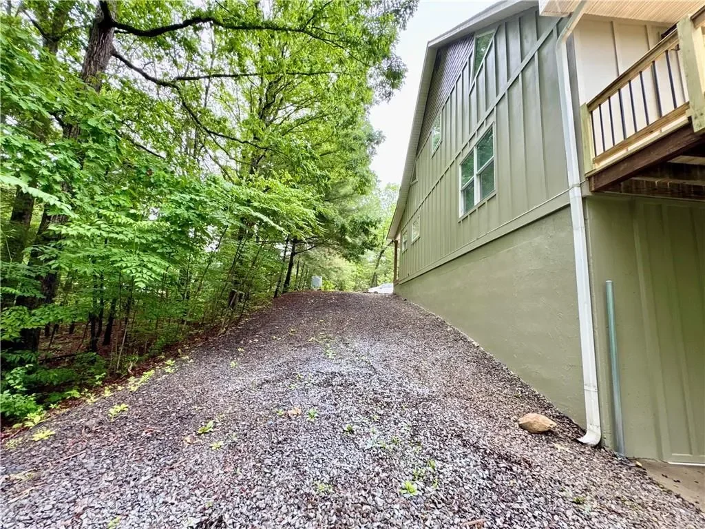 1803 Chatuge Hills Road, Hiawassee, Georgia, United States. - Photo 32