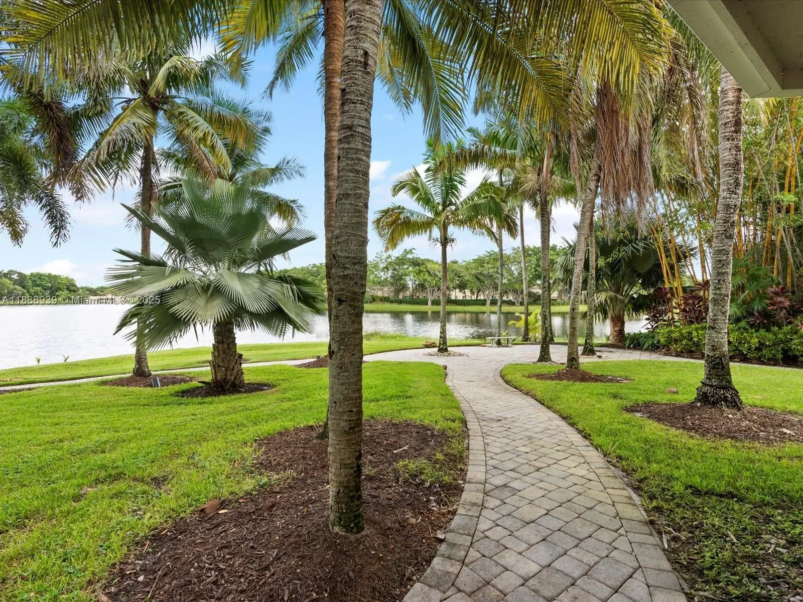 2941 Paddock Ln, Southwest Ranches, Florida, United States. - Photo 22