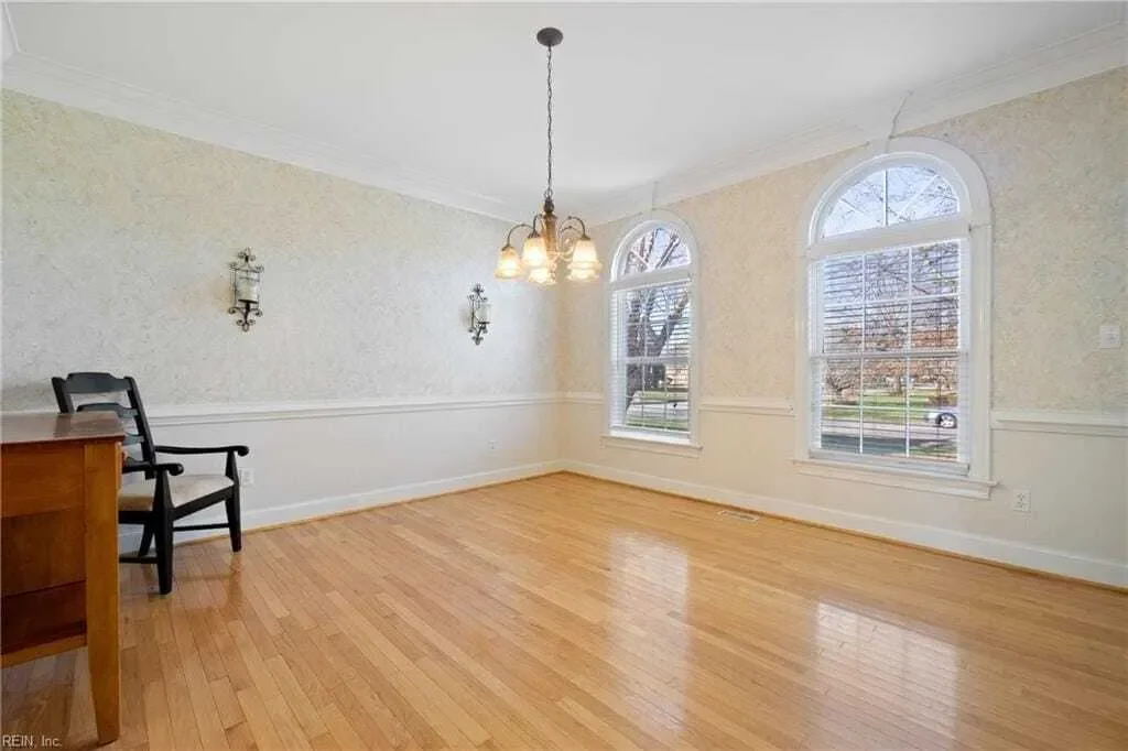Gallery photo 2