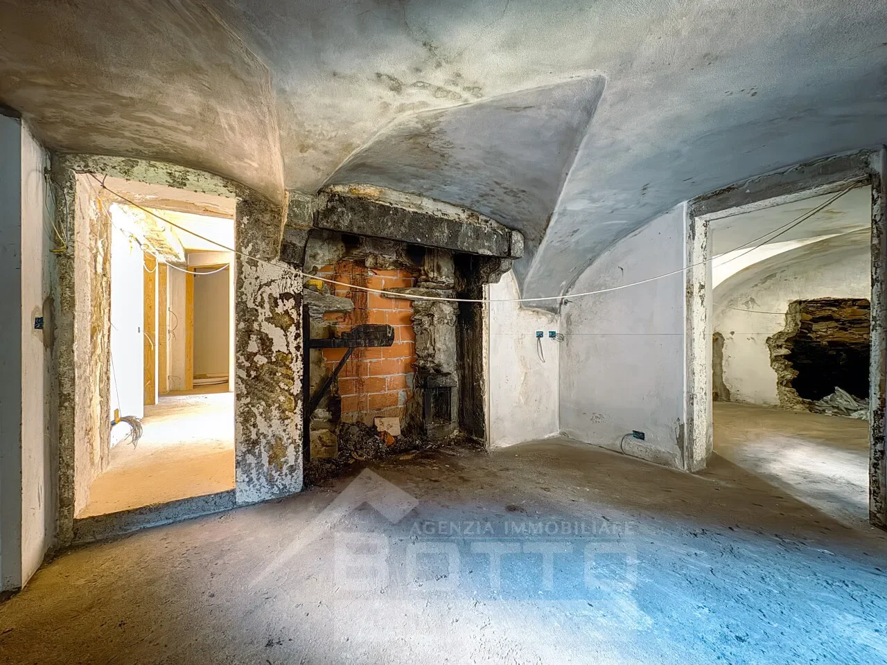 Piana Fuseria, Gabbio, Piedmont, Italy. - Photo 3