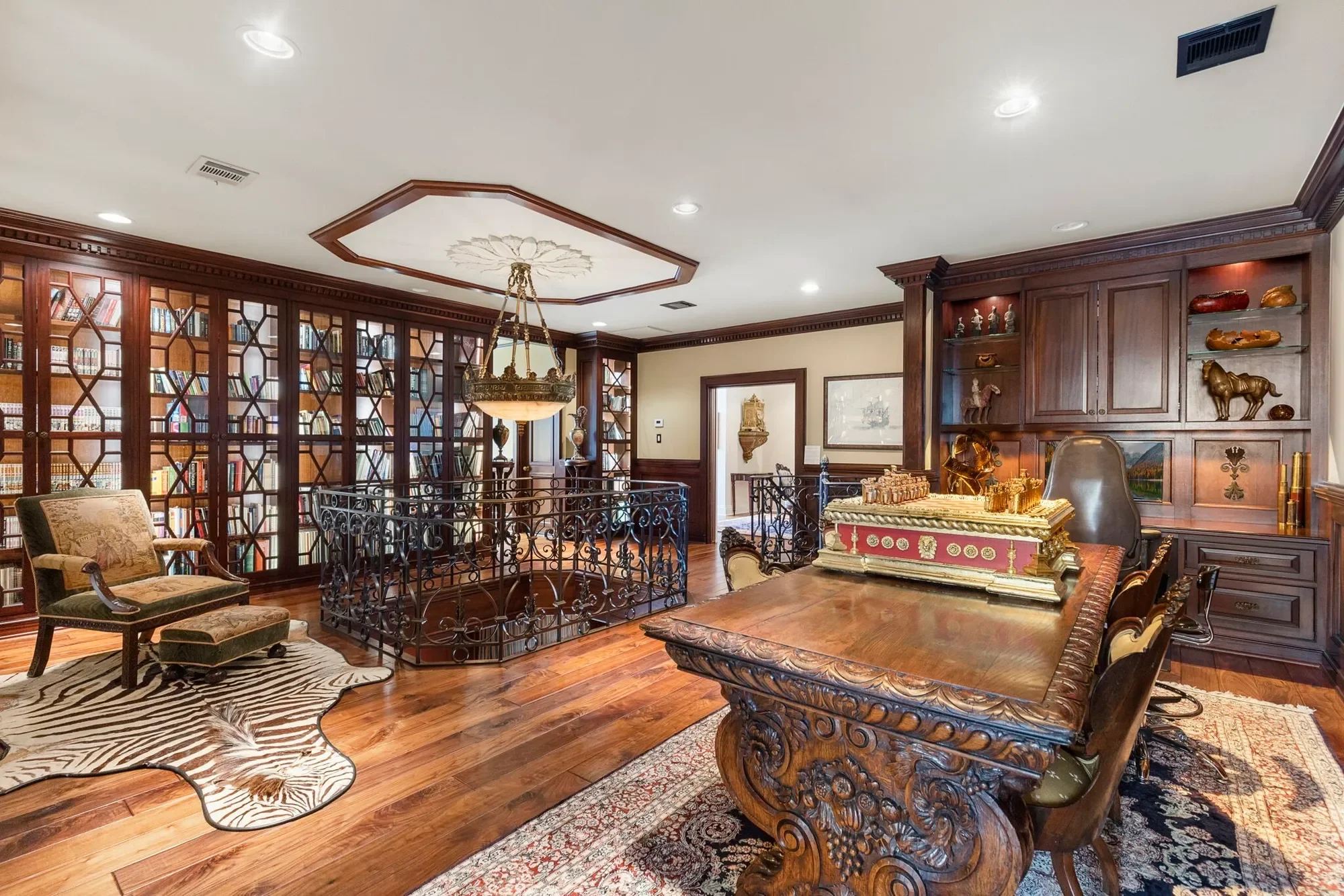 38 East Shore Drive, The Woodlands, TX 77380, Spring, Texas, United States. - Photo 17
