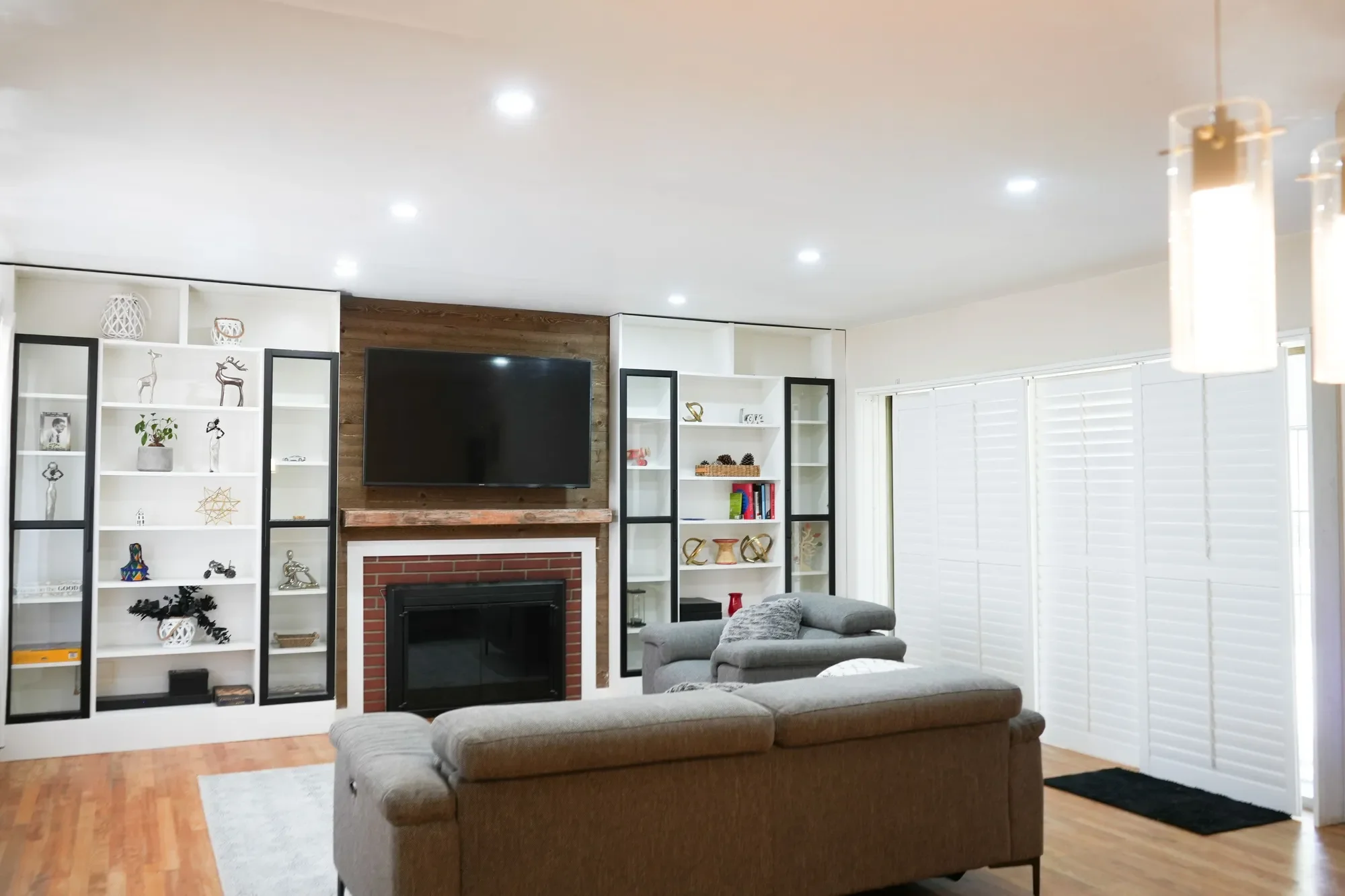 Gallery photo 2