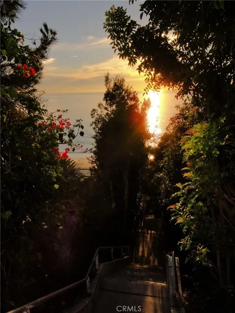 31828 7th Avenue, Laguna Beach, California, United States. - Photo 32