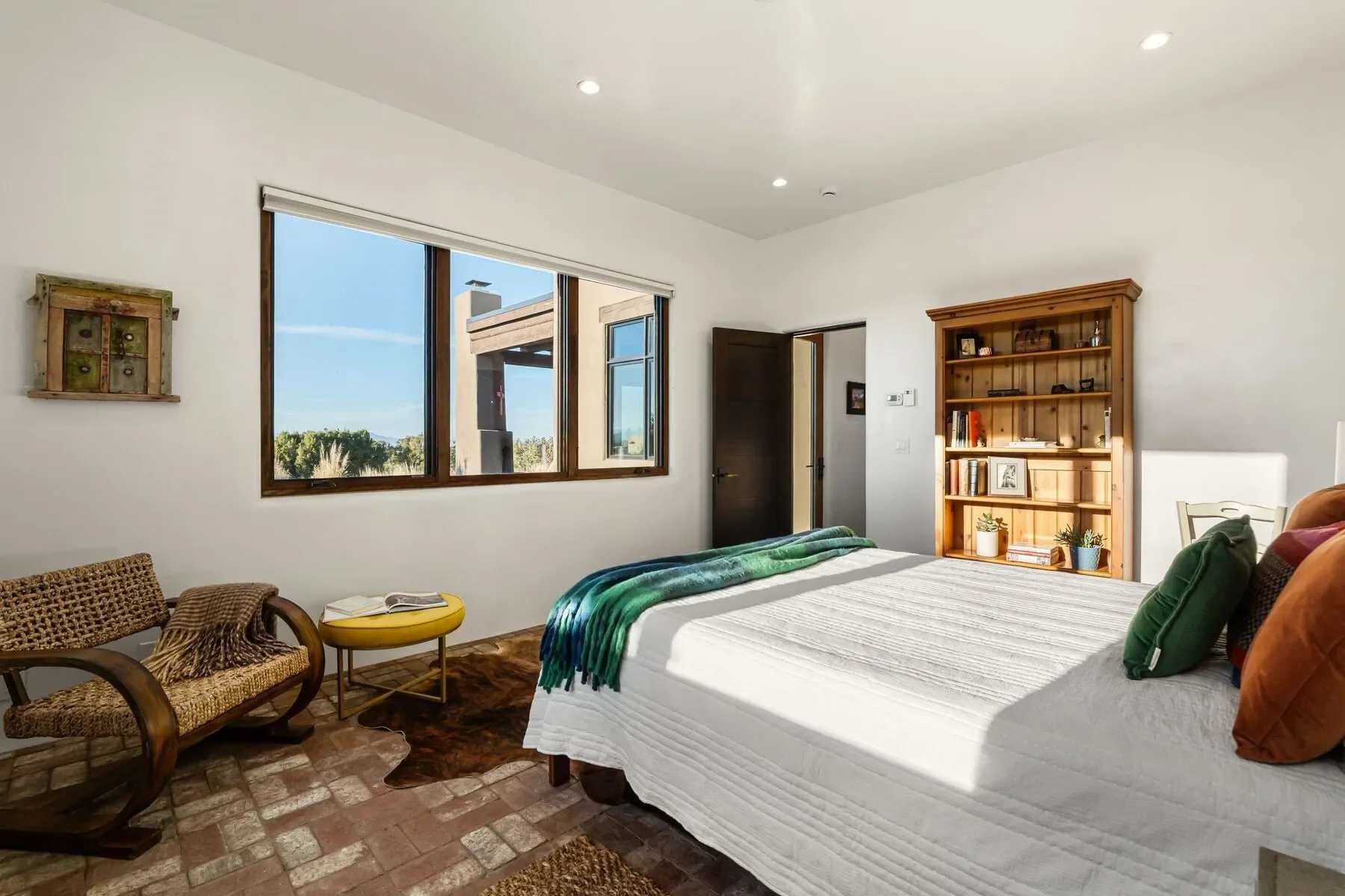 44 Plaza Del Centro, Santa Fe, NM 87506, Santa Fe, New Mexico, United States. - Photo 18