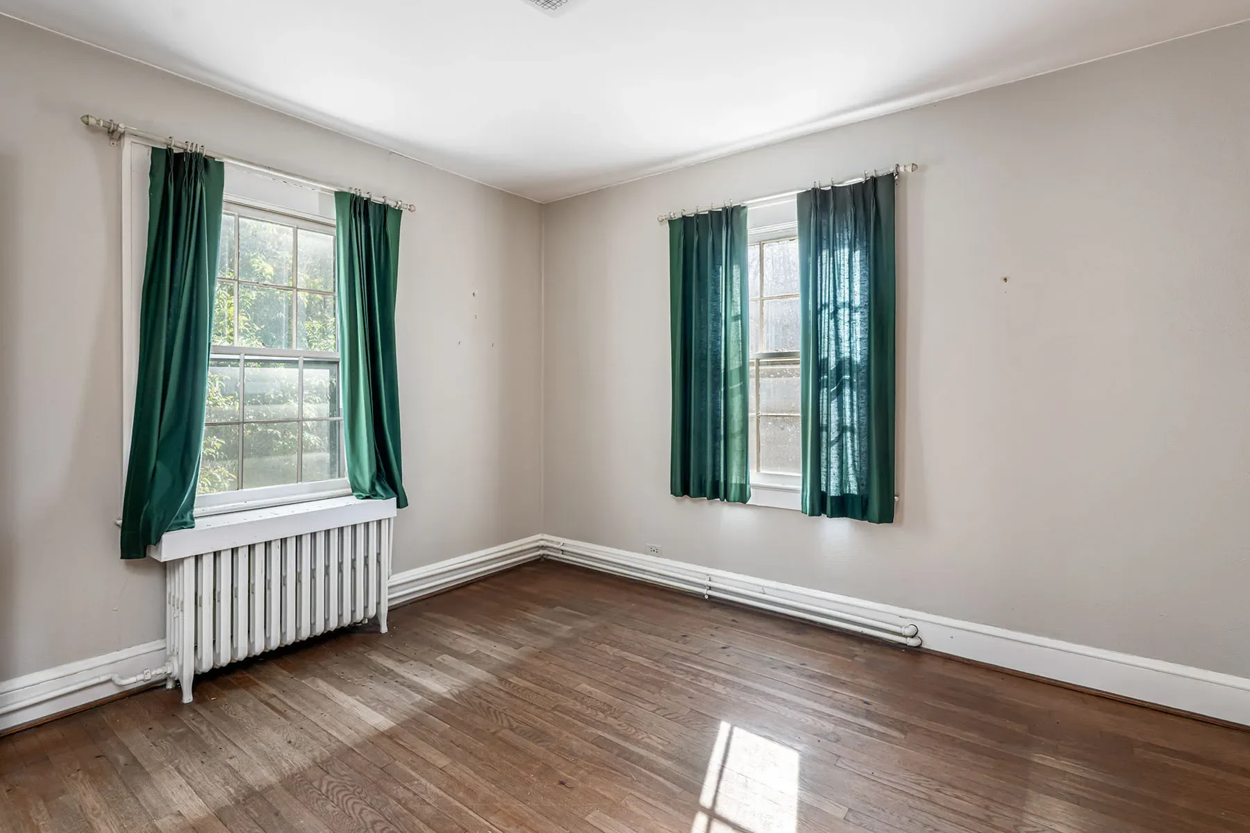 325 Vanderbilt Road, Asheville, NC 28803, Asheville, North Carolina, United States. - Photo 19