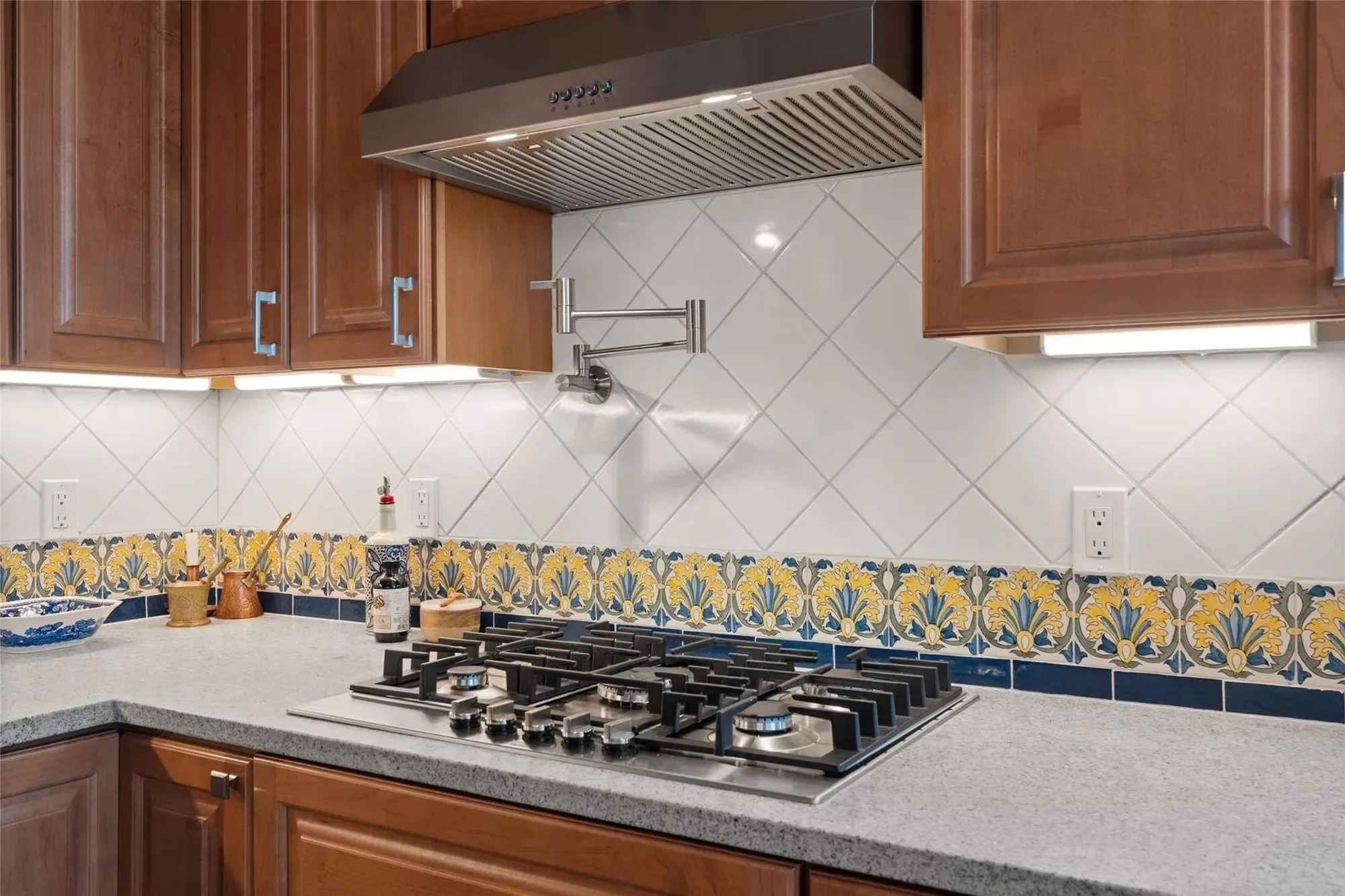 75 Paseo Del Paisano, Santa Fe, NM 87506, Santa Fe, New Mexico, United States. - Photo 2