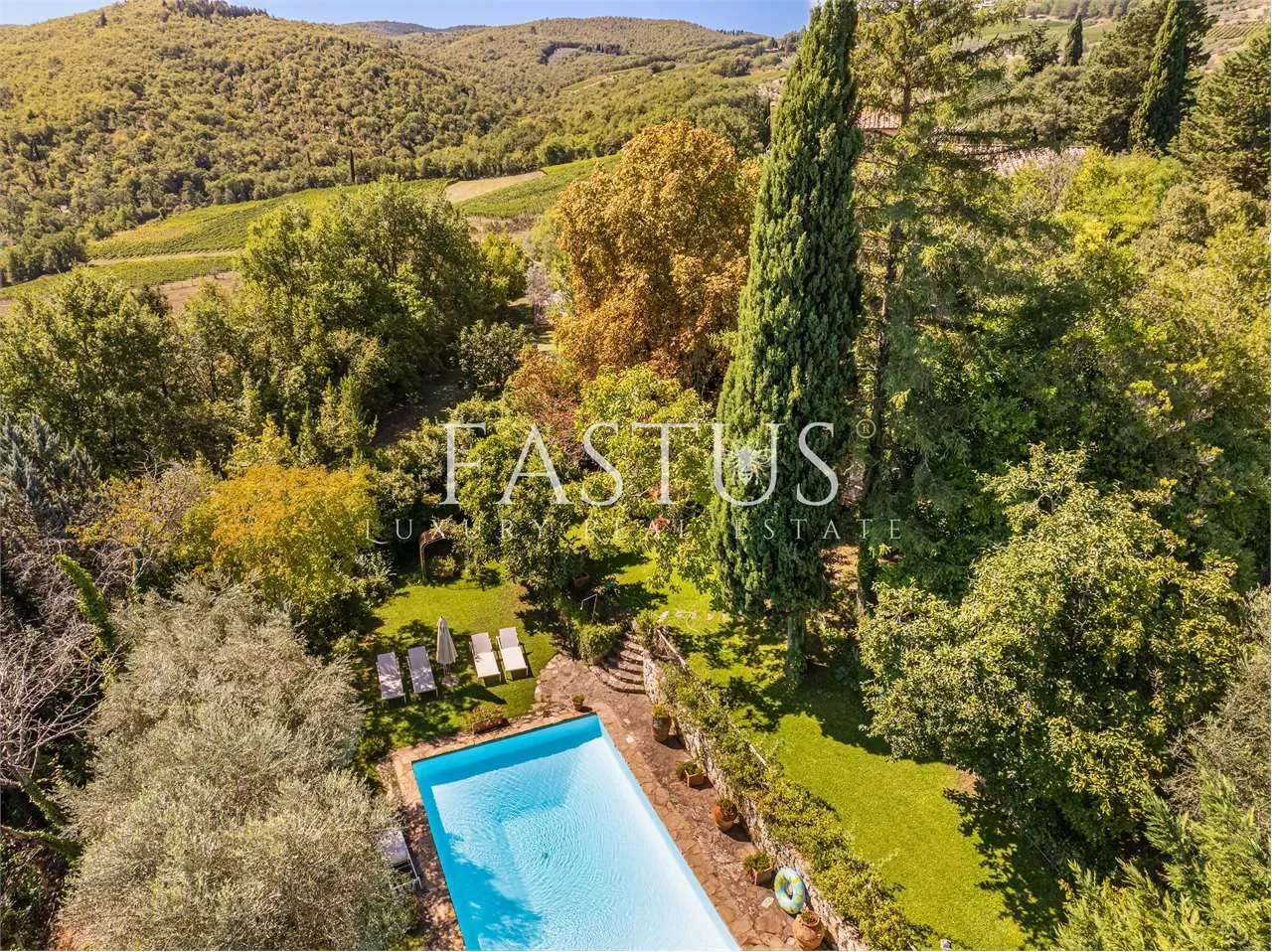 Property photo 8