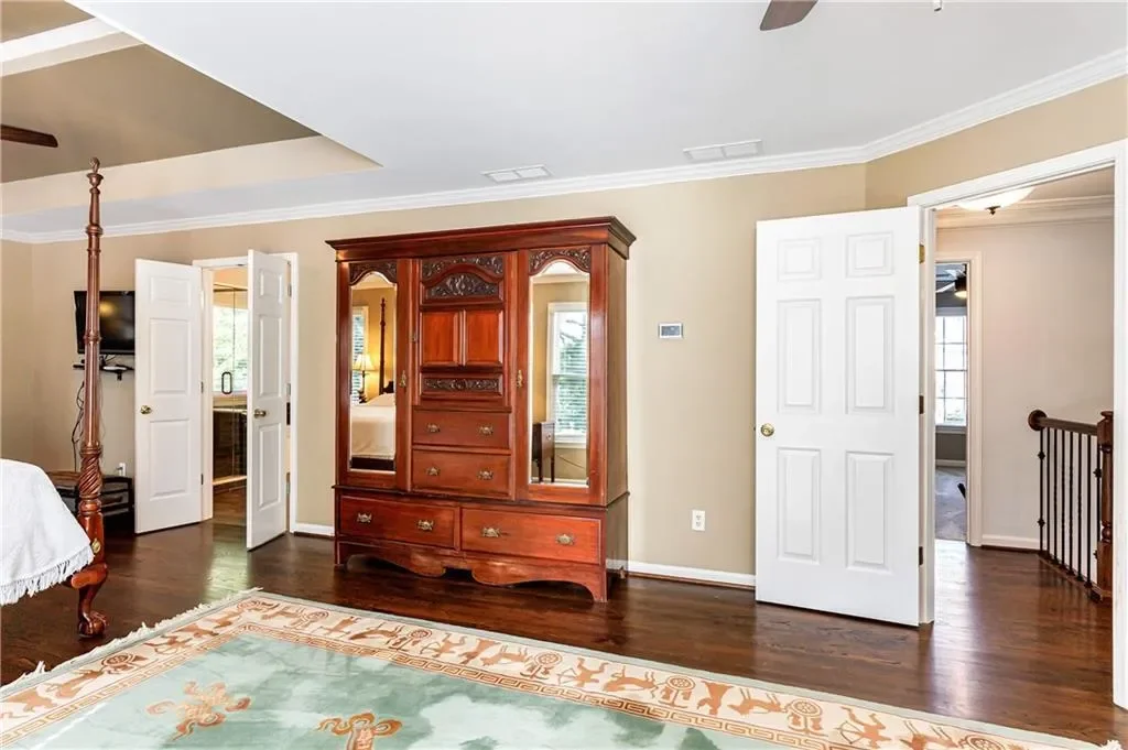 Gallery photo 9