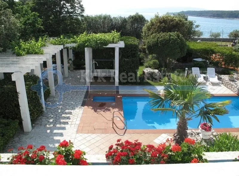 Gallery photo 10