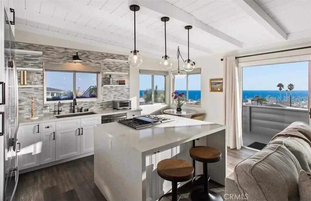 284 Chiquita, Laguna Beach, California, United States. - Photo 44