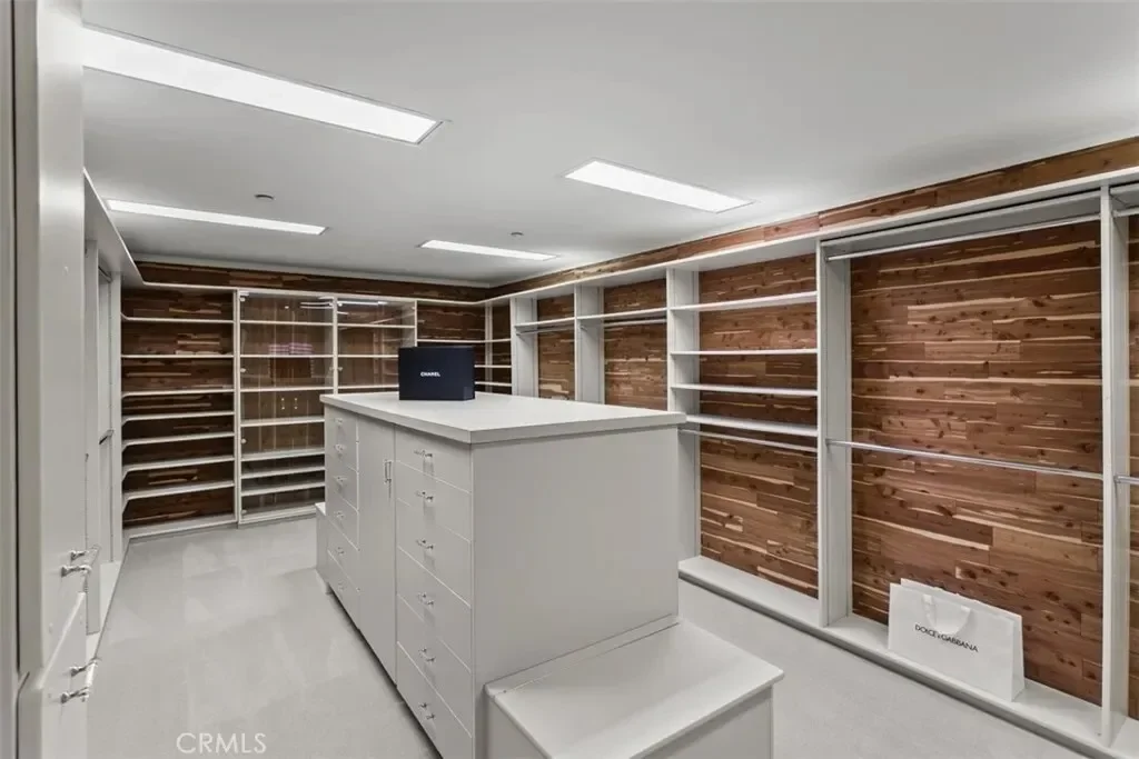 11 Shoreview, Newport Beach, California, United States. - Photo 16