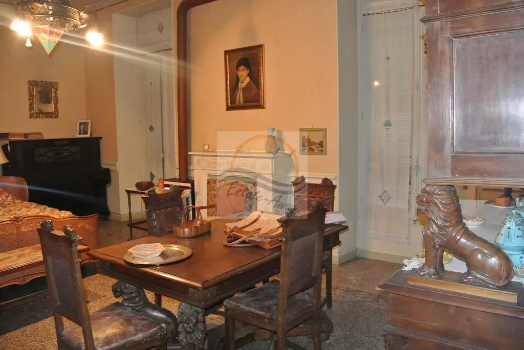 Gallery photo 2