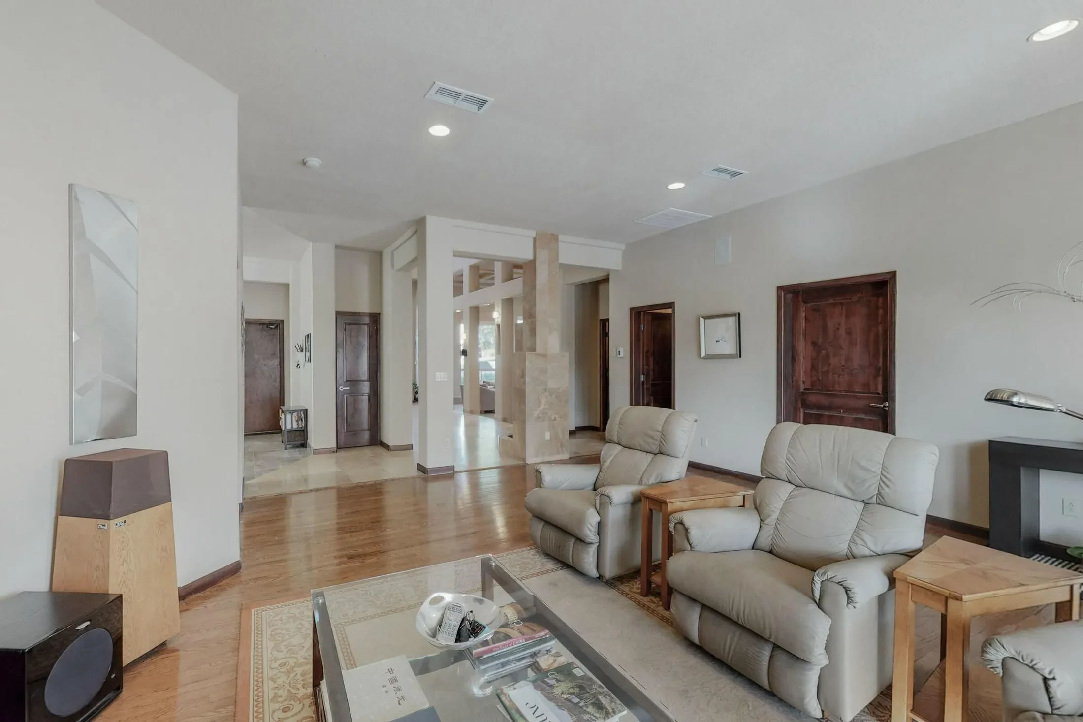 Gallery photo 12