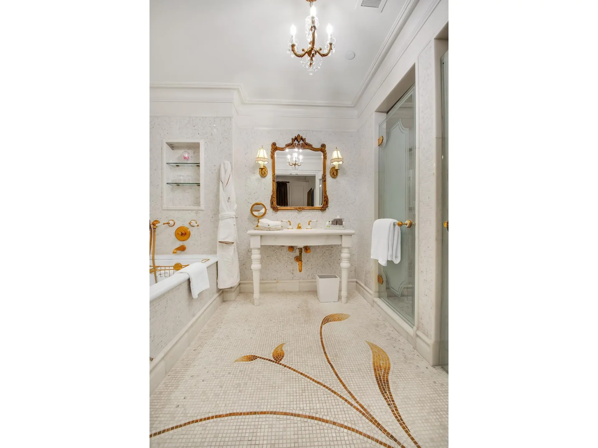 The Plaza Residence, 1 CENTRAL PARK S, New York, New York, United States. - Photo 7