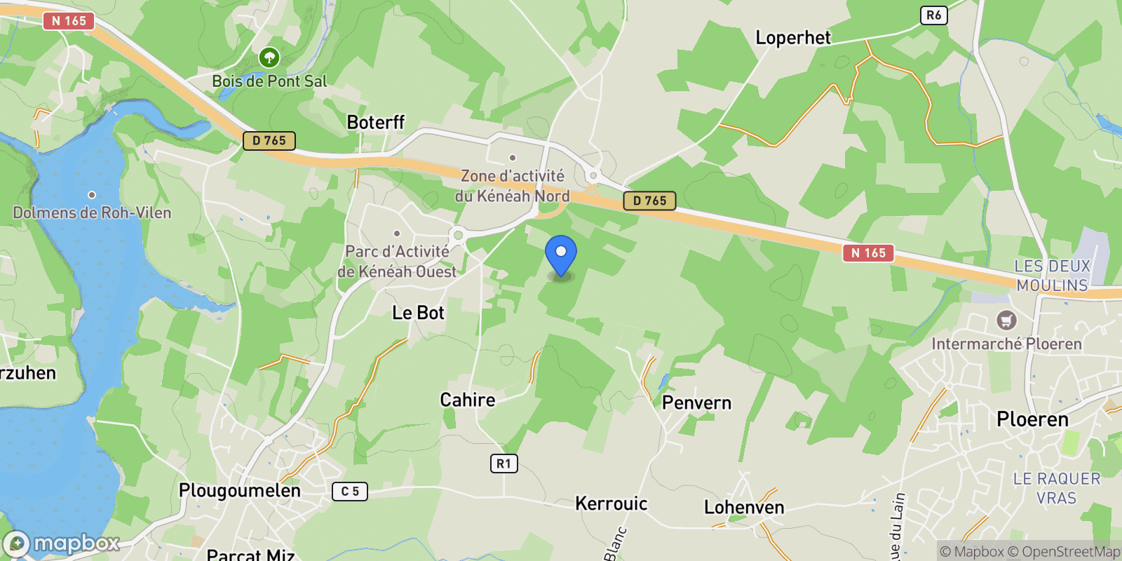 Map showing Plougoumelen, Brittany, France.