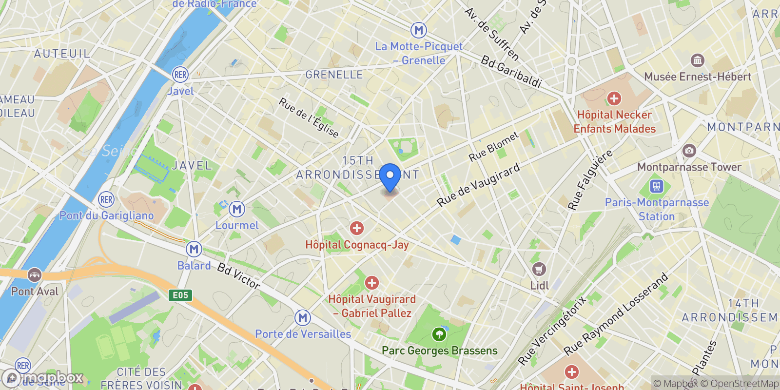 Map showing Paris, Île-de-France, France.