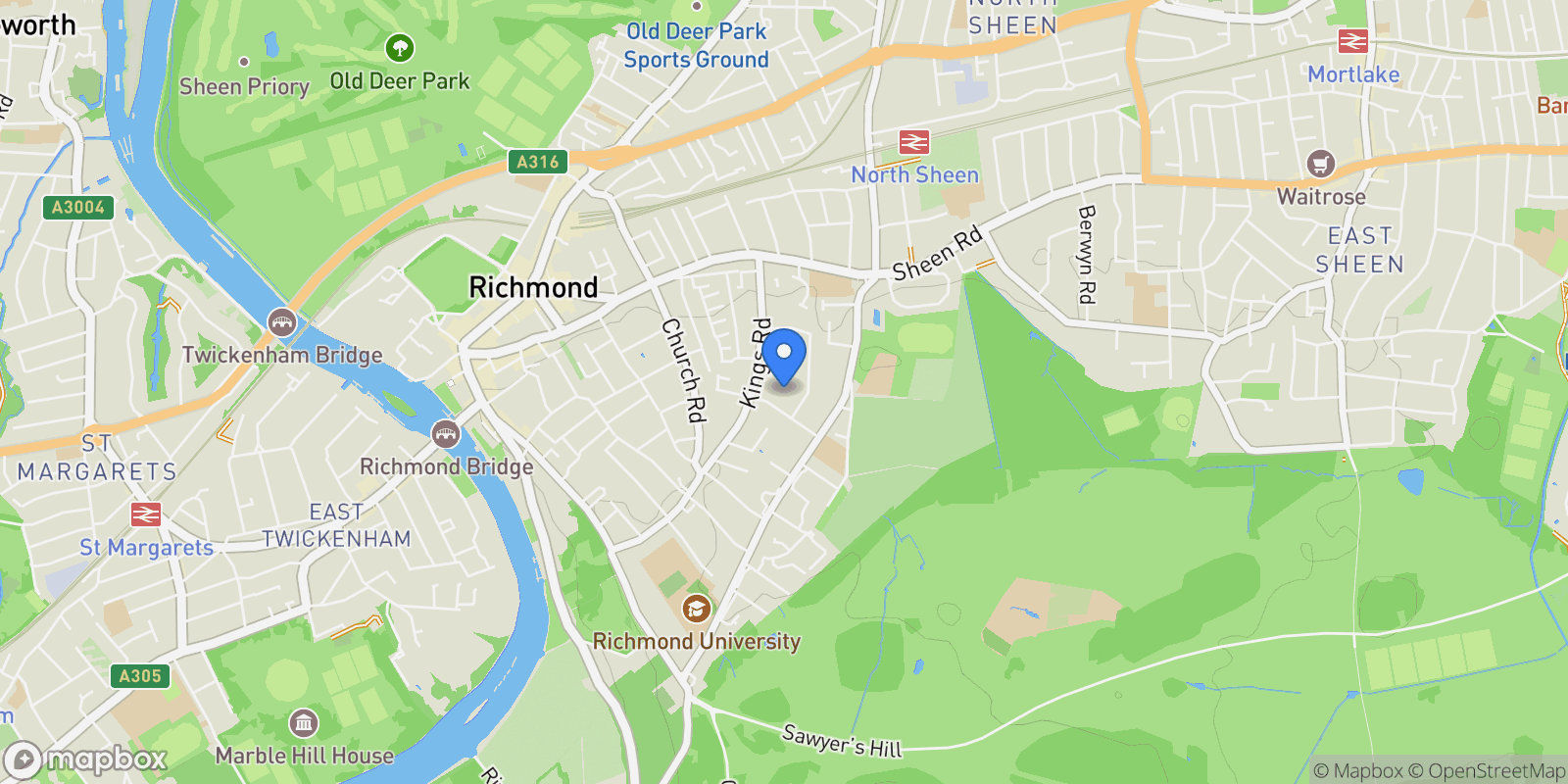 Map showing Queens Road, Richmond, TW10, Richmond, England, United Kingdom.
