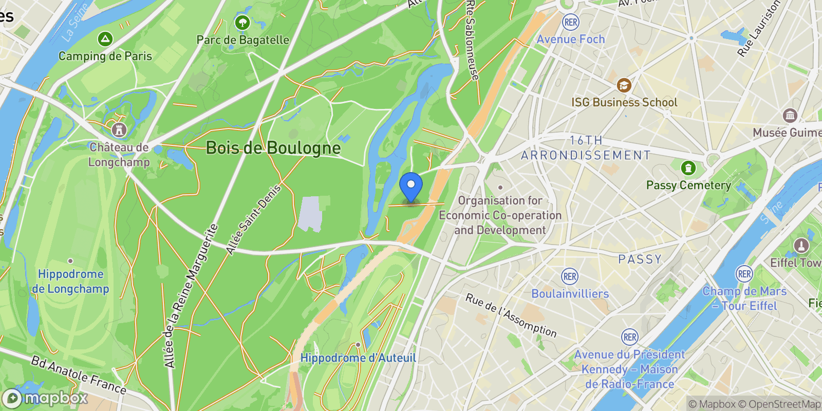 Map showing Paris, Île-de-France, France.