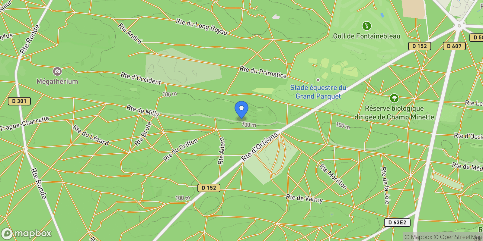 Map showing Fontainebleau, Île-de-France, France.