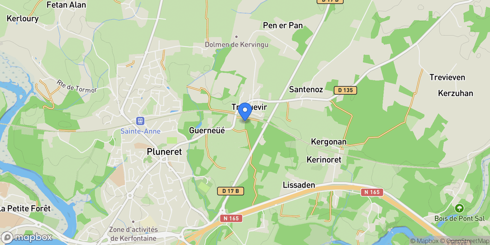 Map showing Pluneret, Brittany, France.