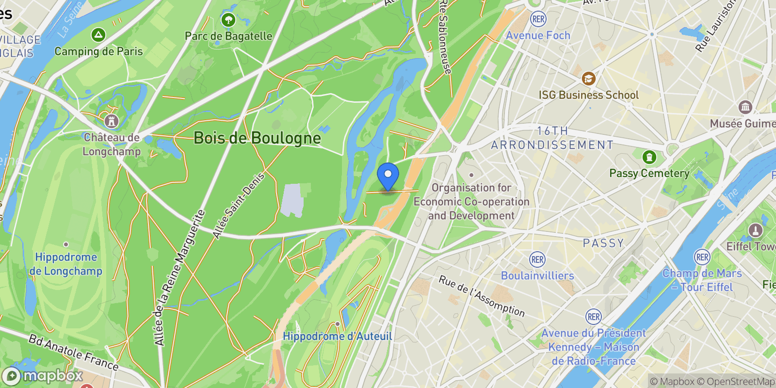 Map showing Paris, Île-de-France, France.