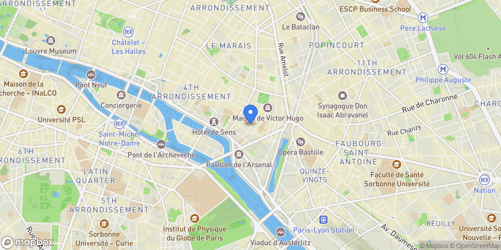 Map showing Paris, Île-de-France, France.