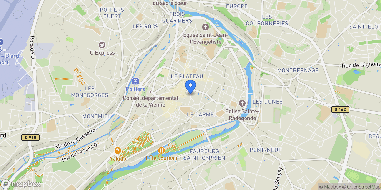 Map showing Poitiers, Nouvelle-Aquitaine, France.