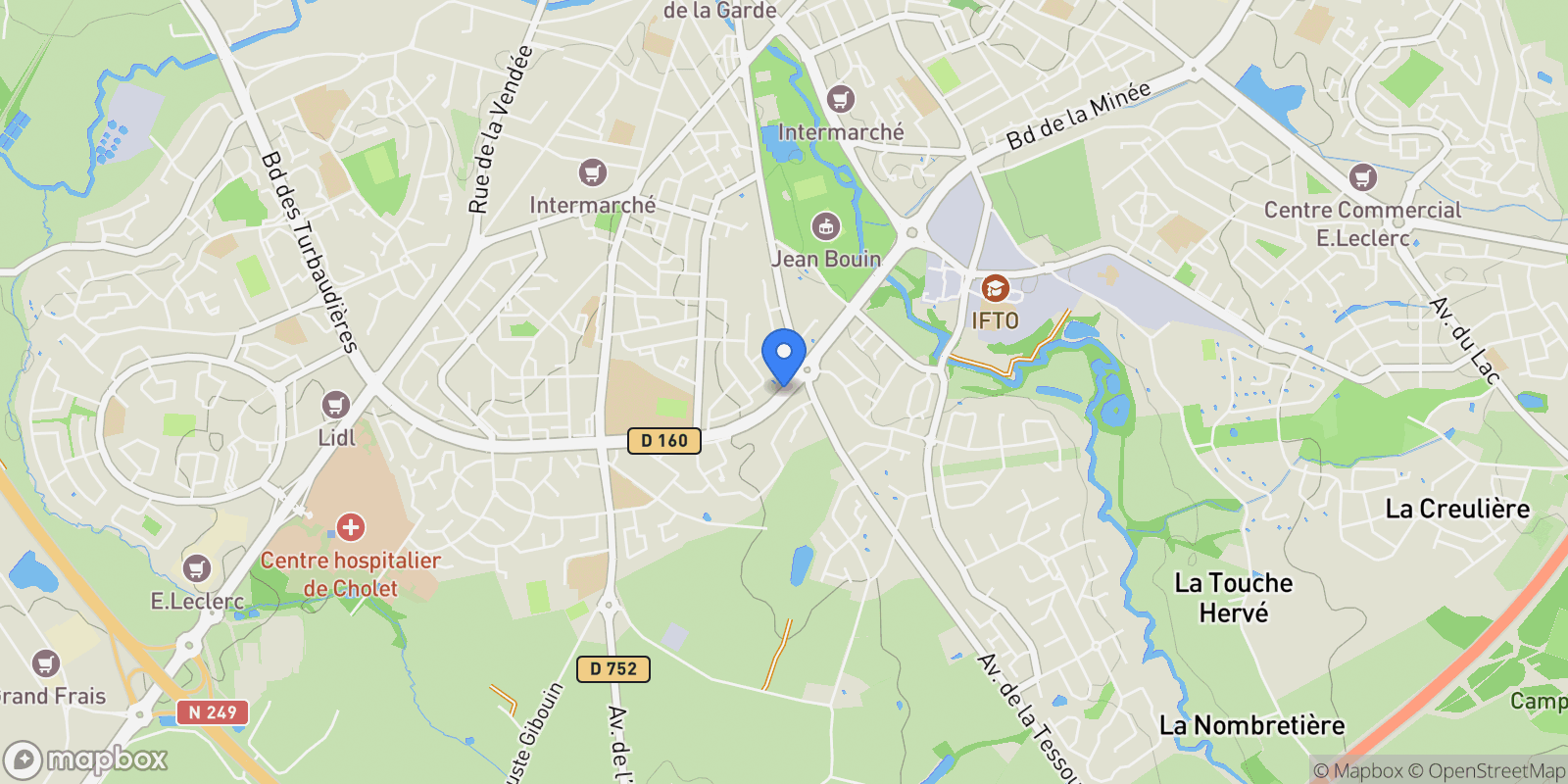 Map showing Cholet, Pays de la Loire, France.