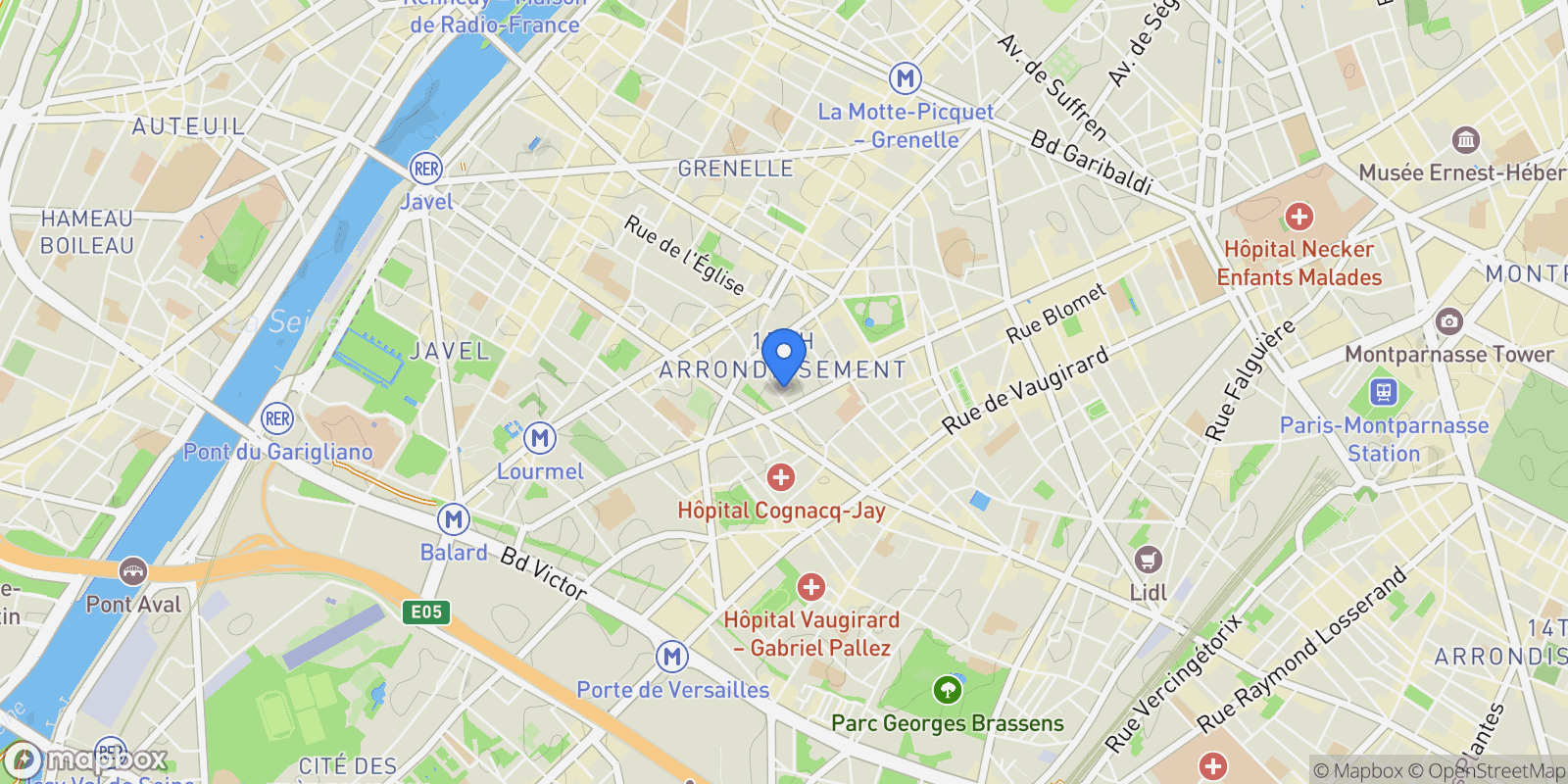 Map showing Paris, Île-de-France, France.